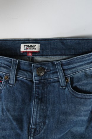 Дамски дънки Tommy Hilfiger, Размер XS, Цвят Син, Цена 47,75 лв.