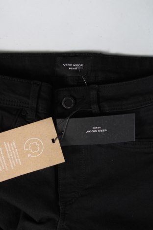 Dámske džínsy  Vero Moda, Veľkosť XS, Farba Čierna, Cena  4,91 €