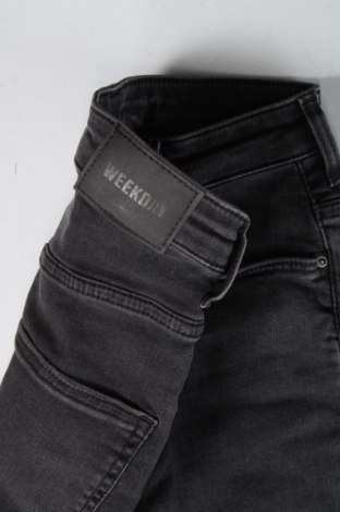 Damen Jeans Weekday, Größe XXS, Farbe Grau, Preis € 5,07