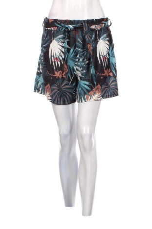 Γυναικείο κοντό παντελόνι, Μέγεθος M, Χρώμα Πολύχρωμο, Τιμή 9,91 €