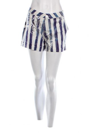Γυναικείο κοντό παντελόνι, Μέγεθος M, Χρώμα Πολύχρωμο, Τιμή 4,63 €