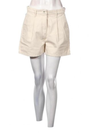 Дамски къс панталон Aigle, Размер M, Цвят Екрю, Цена 53,04 лв.