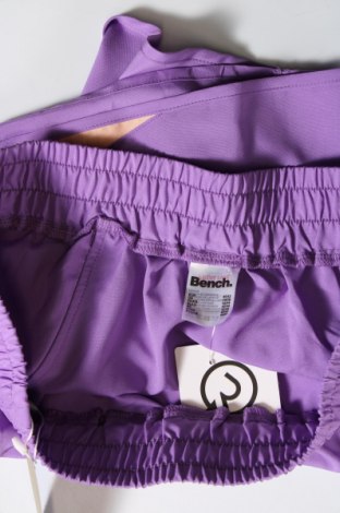 Дамски къс панталон Bench, Размер L, Цвят Лилав, Цена 12,96 лв.