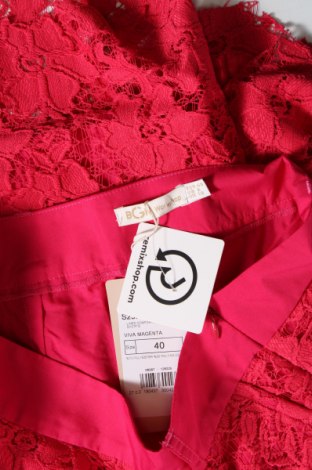 Γυναικείο κοντό παντελόνι Bgn Workshop, Μέγεθος M, Χρώμα Κόκκινο, Τιμή 37,11 €