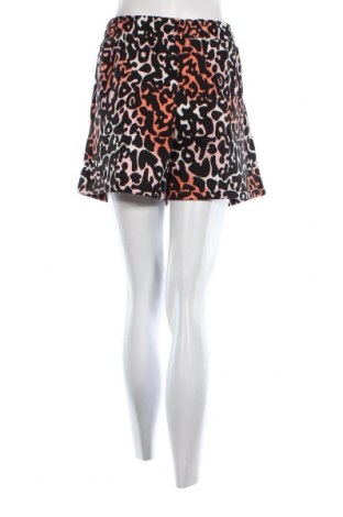 Γυναικείο κοντό παντελόνι Buffalo, Μέγεθος XL, Χρώμα Πολύχρωμο, Τιμή 3,71 €