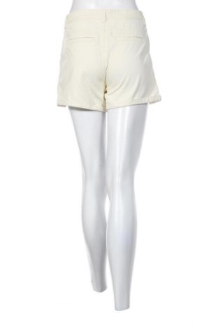 Γυναικείο κοντό παντελόνι Camaieu, Μέγεθος S, Χρώμα Εκρού, Τιμή 11,19 €