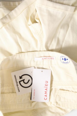 Дамски къс панталон Camaieu, Размер XL, Цвят Екрю, Цена 13,33 лв.