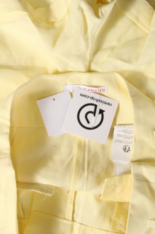 Γυναικείο κοντό παντελόνι Camaieu, Μέγεθος M, Χρώμα Κίτρινο, Τιμή 6,87 €