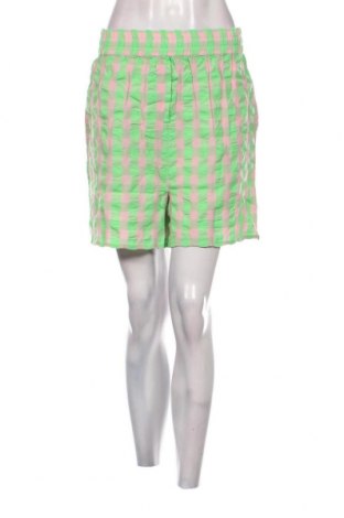 Γυναικείο κοντό παντελόνι Collusion, Μέγεθος S, Χρώμα Πολύχρωμο, Τιμή 4,18 €