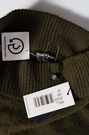 Γυναικείο κοντό παντελόνι Fashion Union, Μέγεθος M, Χρώμα Πράσινο, Τιμή 11,13 €