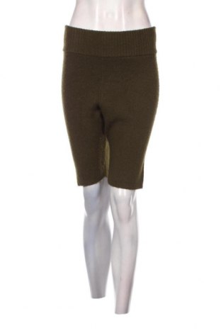 Дамски къс панталон Fashion Union, Размер M, Цвят Зелен, Цена 10,08 лв.