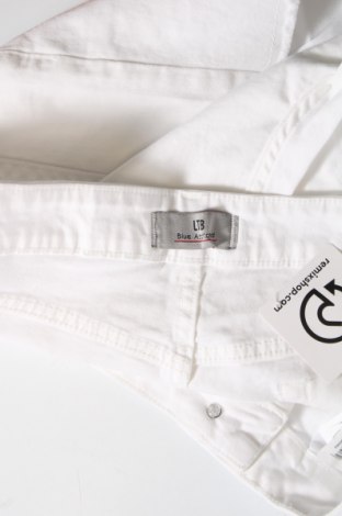 Γυναικείο κοντό παντελόνι Ltb, Μέγεθος XXL, Χρώμα Λευκό, Τιμή 7,05 €