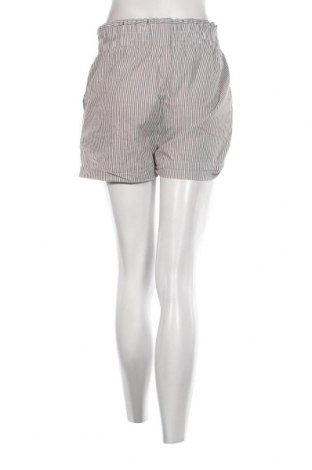 Γυναικείο κοντό παντελόνι ONLY, Μέγεθος M, Χρώμα Γκρί, Τιμή 5,98 €