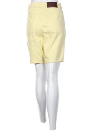 Дамски къс панталон Reclaimed Vintage, Размер M, Цвят Жълт, Цена 8,64 лв.