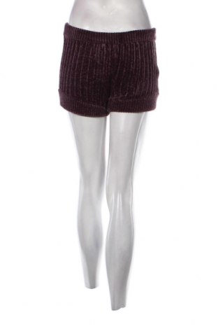 Γυναικείο κοντό παντελόνι Tally Weijl, Μέγεθος S, Χρώμα Βιολετί, Τιμή 4,31 €