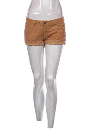 Γυναικείο κοντό παντελόνι Terranova, Μέγεθος M, Χρώμα  Μπέζ, Τιμή 1,75 €