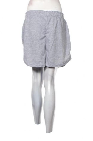 Дамски къс панталон Trendyol, Размер XL, Цвят Сив, Цена 12,96 лв.