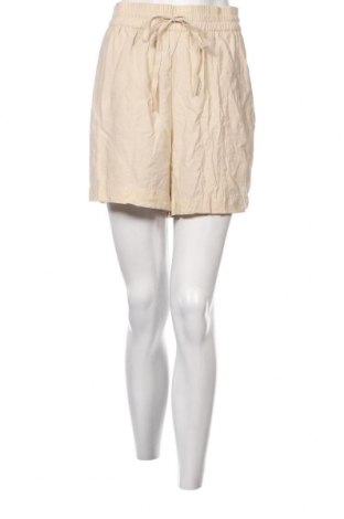 Дамски къс панталон Vero Moda, Размер M, Цвят Бежов, Цена 17,20 лв.
