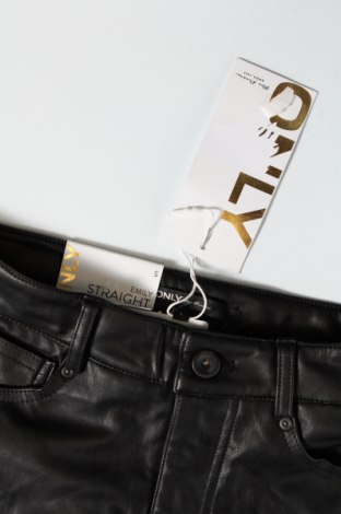 Γυναικείο παντελόνι δερμάτινο ONLY, Μέγεθος S, Χρώμα Μαύρο, Τιμή 27,84 €