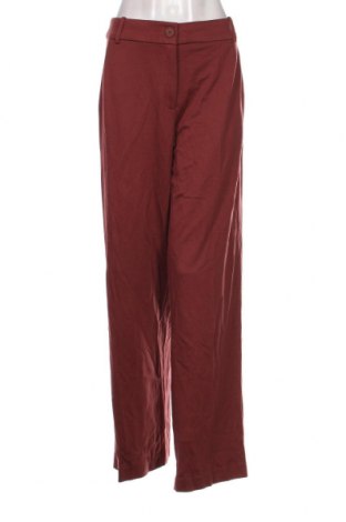 Дамски панталон, Размер M, Цвят Кафяв, Цена 21,16 лв.