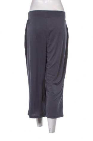 Дамски панталон Bruno Banani, Размер M, Цвят Сив, Цена 13,92 лв.