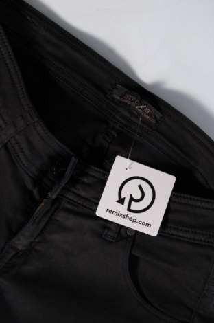 Γυναικείο παντελόνι Fifty Carat, Μέγεθος M, Χρώμα Μαύρο, Τιμή 3,64 €