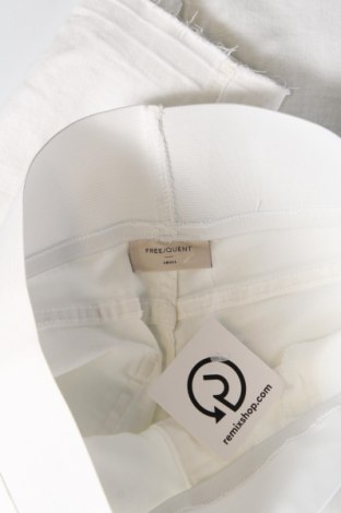 Γυναικείο παντελόνι Free Quent, Μέγεθος S, Χρώμα Λευκό, Τιμή 44,85 €