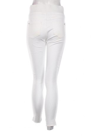 Γυναικείο παντελόνι Free Quent, Μέγεθος S, Χρώμα Λευκό, Τιμή 44,85 €