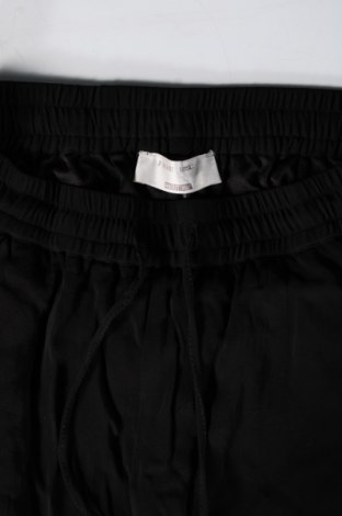 Дамски панталон Guido Maria Kretschmer for About You, Размер S, Цвят Черен, Цена 22,62 лв.