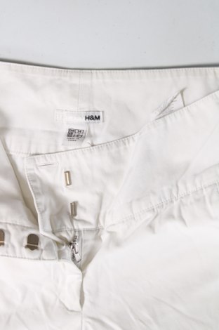 Pantaloni de femei H&M, Mărime XS, Culoare Alb, Preț 25,51 Lei