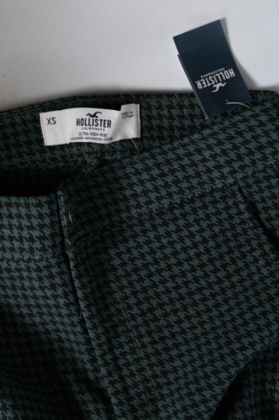 Γυναικείο παντελόνι Hollister, Μέγεθος XS, Χρώμα Πράσινο, Τιμή 7,18 €