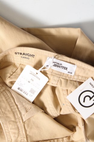 Γυναικείο παντελόνι Jennyfer, Μέγεθος S, Χρώμα  Μπέζ, Τιμή 7,35 €