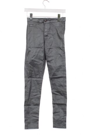 Дамски панталон Jennyfer, Размер XS, Цвят Сив, Цена 4,06 лв.