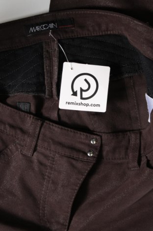 Дамски панталон Marc Cain, Размер M, Цвят Кафяв, Цена 22,40 лв.
