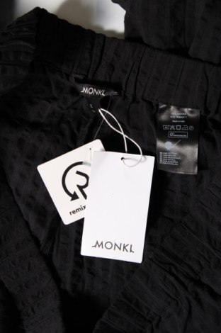 Дамски панталон Monki, Размер XL, Цвят Черен, Цена 20,58 лв.