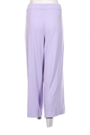 Дамски панталон Monki, Размер M, Цвят Лилав, Цена 18,13 лв.