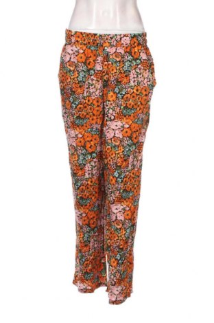 Дамски панталон Monki, Размер M, Цвят Многоцветен, Цена 31,36 лв.
