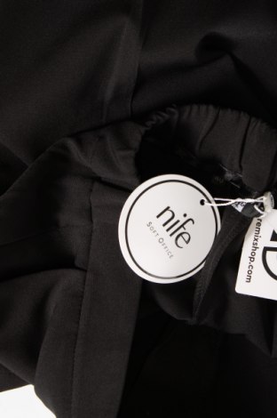 Damenhose Nife, Größe M, Farbe Schwarz, Preis 75,26 €