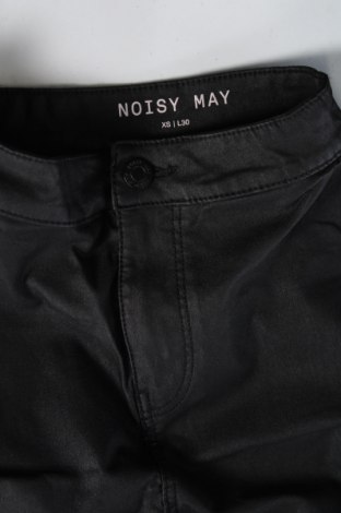 Дамски панталон Noisy May, Размер XS, Цвят Черен, Цена 15,64 лв.