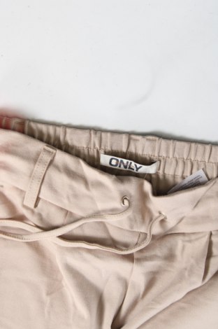 Дамски панталон ONLY, Размер XS, Цвят Бежов, Цена 22,68 лв.