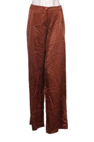 Дамски панталон Patrizia Pepe, Размер XL, Цвят Кафяв, Цена 80,70 лв.