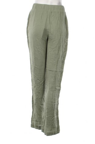 Дамски панталон Pieces, Размер XS, Цвят Зелен, Цена 16,74 лв.