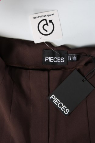 Γυναικείο παντελόνι Pieces, Μέγεθος M, Χρώμα Καφέ, Τιμή 8,35 €