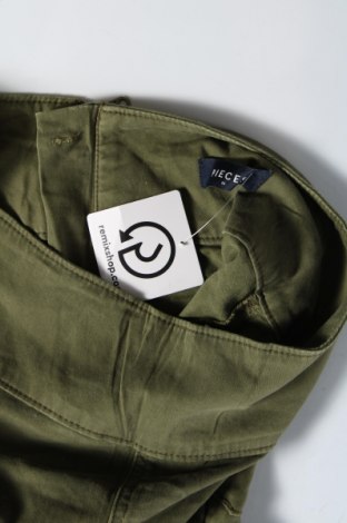 Γυναικείο παντελόνι Pieces, Μέγεθος M, Χρώμα Πράσινο, Τιμή 3,22 €