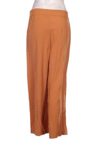 Дамски панталон Q/S by S.Oliver, Размер M, Цвят Кафяв, Цена 87,00 лв.