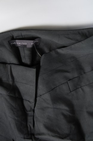 Дамски панталон The Limited, Размер M, Цвят Сив, Цена 5,51 лв.