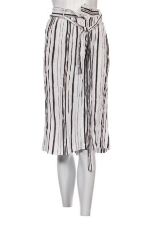 Γυναικείο παντελόνι Top Secret, Μέγεθος XS, Χρώμα Λευκό, Τιμή 2,87 €