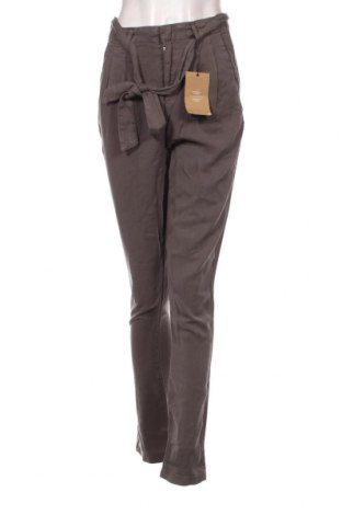 Дамски панталон Vero Moda, Размер S, Цвят Сив, Цена 15,12 лв.
