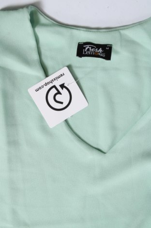 Tricou de damă, Mărime M, Culoare Verde, Preț 22,80 Lei