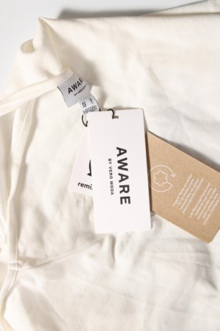 Γυναικείο αμάνικο μπλουζάκι Vero Moda, Μέγεθος L, Χρώμα Λευκό, Τιμή 7,24 €